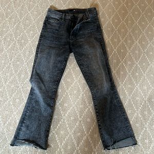 Mother size 26 EUC Insider crop step fray in Train Stops color